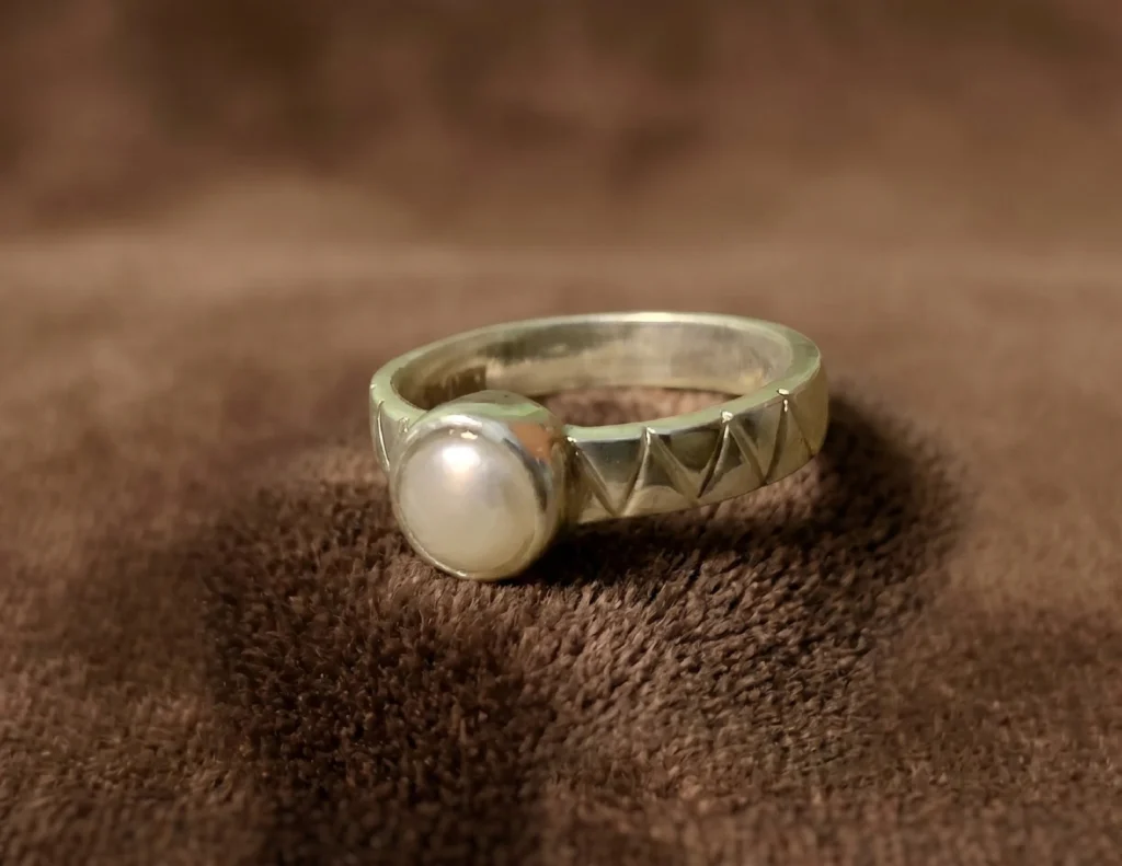 Sterling Silver Pearl Gemstone Ring